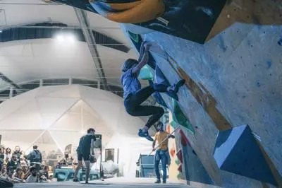 Manga Climbing Spaghetti Boulder