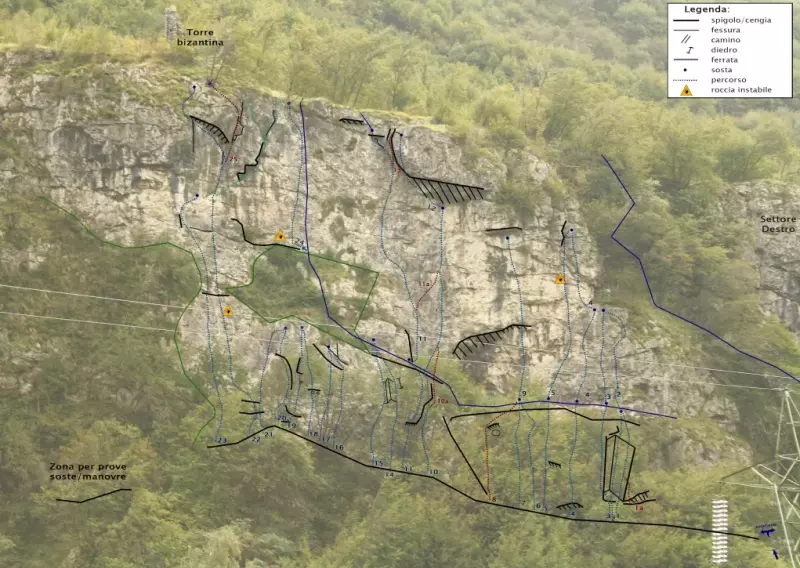 Schizzo delle vie su foto presa dalla strada. - Saf