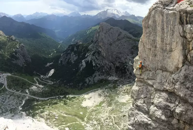 Orizzonti di Gloria - Karpos
